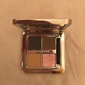 Givenchy Luxury eyeshadow quad